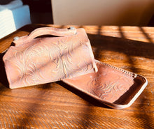 Load image into Gallery viewer, Western Style Butter Dish - Shipping Included