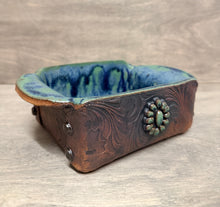 Load image into Gallery viewer, Mini Bread Loaf Pan, embossed faux leather look with faux conchos (serves 2-3 people) - Shipping Included