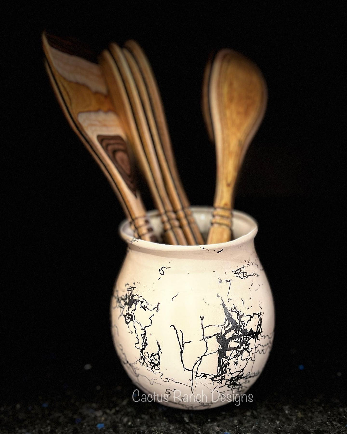 Round Horse Hair Utensil Holder/ Vase